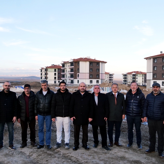 AK Parti Eskişehir İl Başkanı Albayrak'tan Beylikova'daki sosyal konut şant...