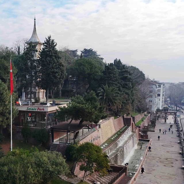 Kocaeli Büyükşehir Belediyesi Genel Sekreteri Baraçlı, "Saygınlar Kulübü" y...