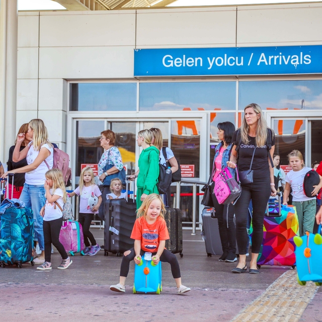 Antalya Havalimanı'nda yolcu trafiği 39 milyonu aştı