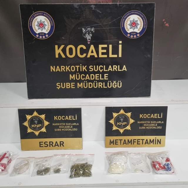 Kocaeli'de uyuşturucu operasyonunda yakalanan 3 zanlı tutuklandı