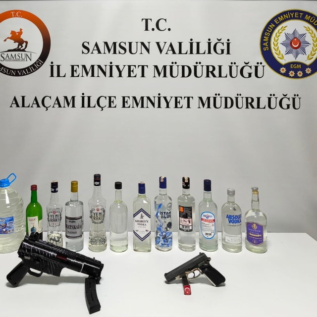 Samsun'da kaçakçılık operasyonunda 2 zanlı yakalandı