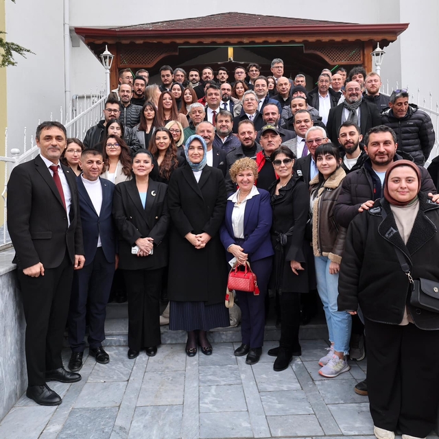 Afyonkarahisar Valisi Yiğitbaşı, basın mensuplarıyla bir araya geldi