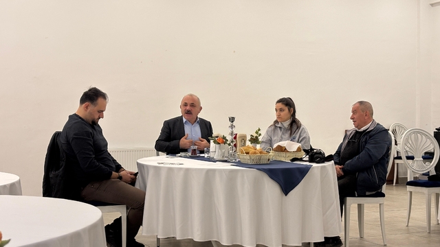 Çankırı Belediyesi Başkanı Esen, gazetecilerle bir araya geldi