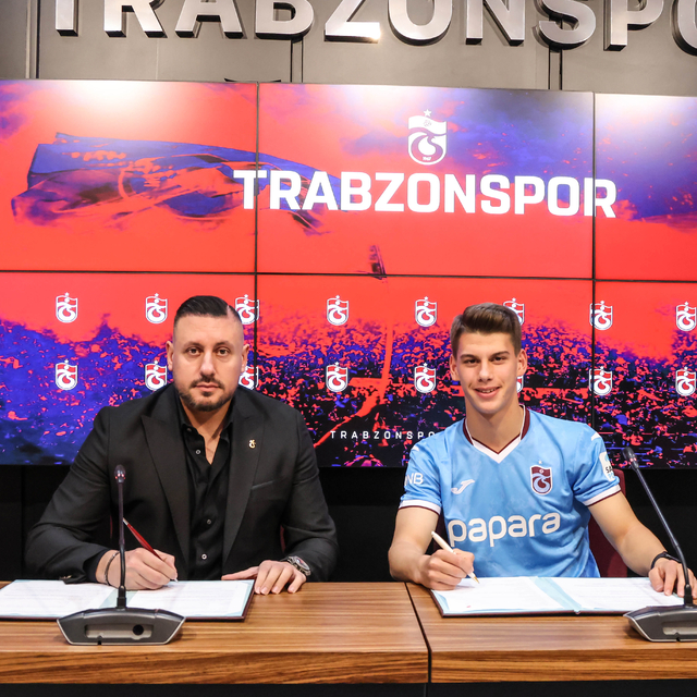 Trabzonspor, Oğuzhan Yılmaz ile sözleşme yeniledi