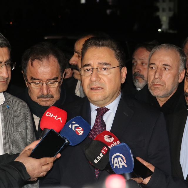 Ali Babacan: Türkiye'nin, Avrupa demokrasilerindeki gibi yeni modellere iht...