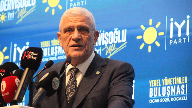 Dervişoğlu: 2 dil, 2 bayrak, 2 devlet istenirse biz de üzerimize düşeni yaparız