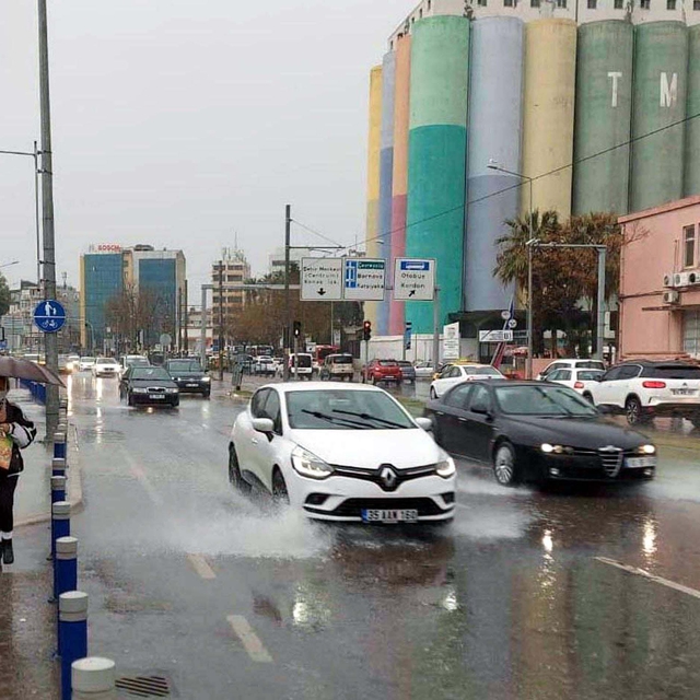 İzmir için 'kuvvetli sağanak' uyarısı