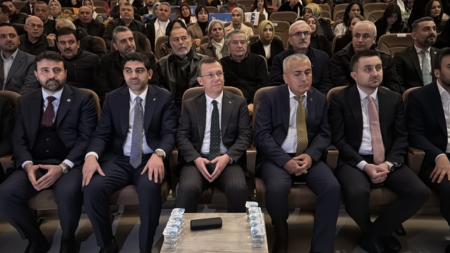 AK Parti Genel Sekreteri Şahin, Karabük'te İl Gençlik Kolları Kongresi'nde konuştu: