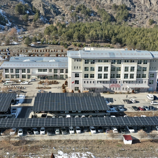 Şebinkarahisar'daki hastanenin enerjisinin büyük bölümü GES'ten sağlanıyor