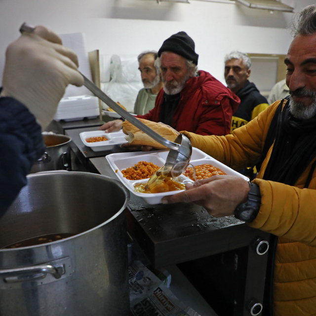 Antalya'da geçici konaklama merkezinde geçen sene 830 kişi misafir edildi