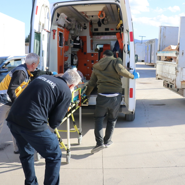 Yalova'da sağlıkçılar kan bağışını artırmak için kısa film çekti