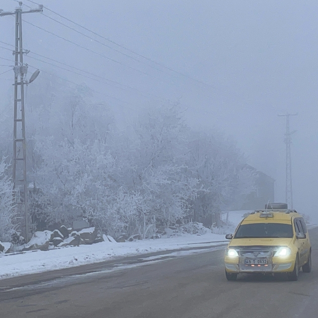 Malazgirt'te soğuk hava etkisini sürdürüyor