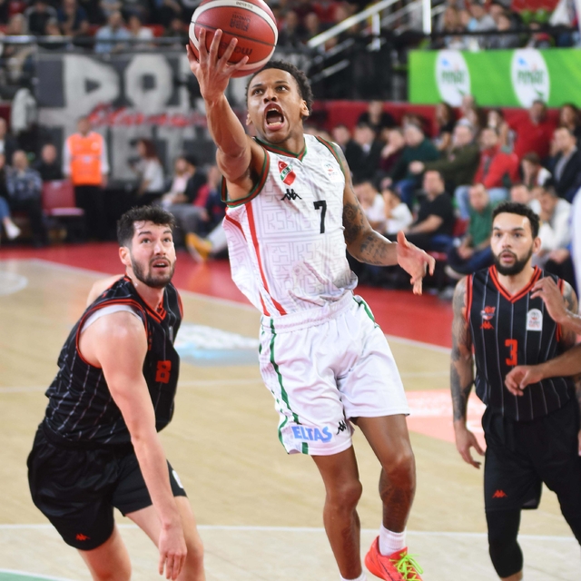 Karşıyaka potada arayışta