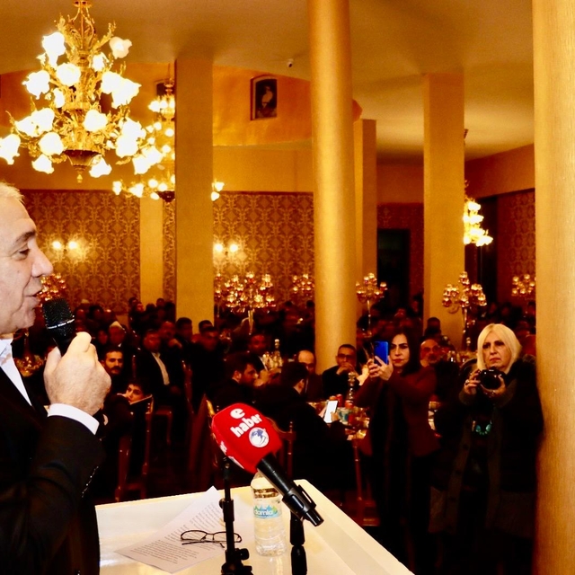 Çat'ta Kongre ve Kültür Merkezi açıldı