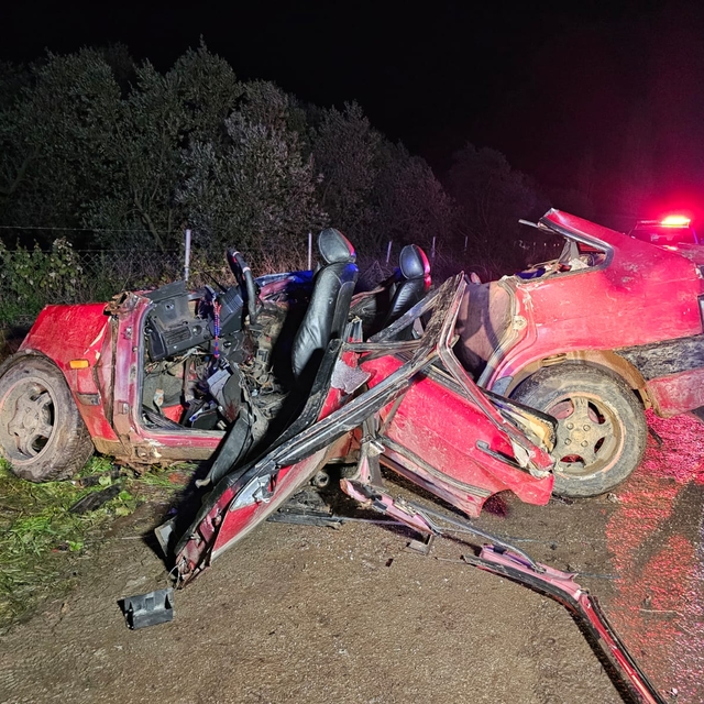 Bursa'da tır ile otomobilin çarpıştığı kazada 1 kişi öldü, 2 kişi yaralandı