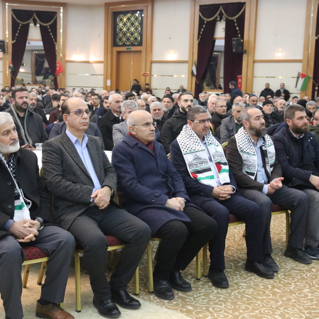 Malatya'da "Gazze Direnişi ve Kudüs" paneli düzenlendi