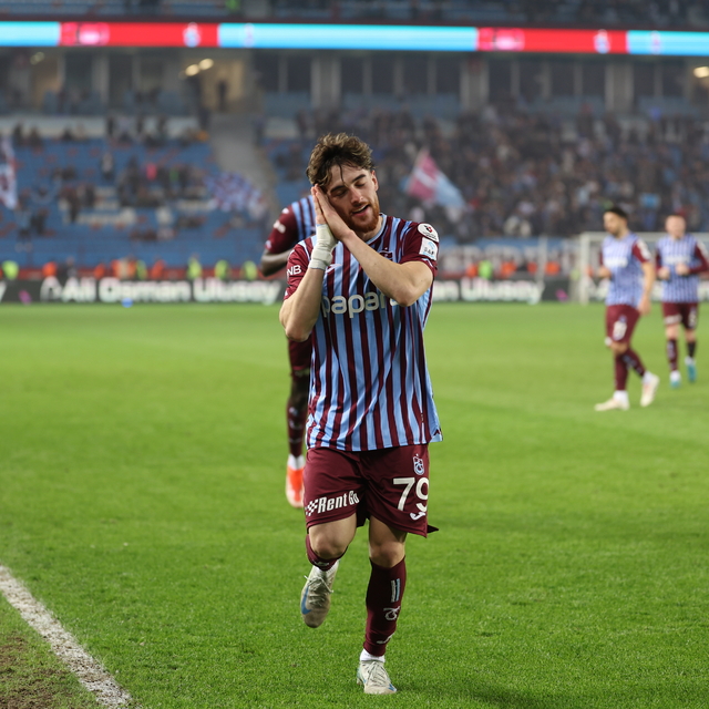 İlk yarıyı galibiyetle kapatan Trabzonspor, ikinci yarıya umutlu girdi