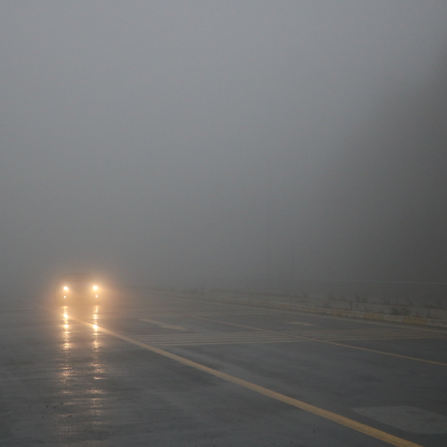 Bolu Dağı'nda sis ve yağmur