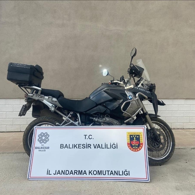 Balıkesir'de gerçekleşen operasyonlarda 45 düzensiz göçmen yakalandı