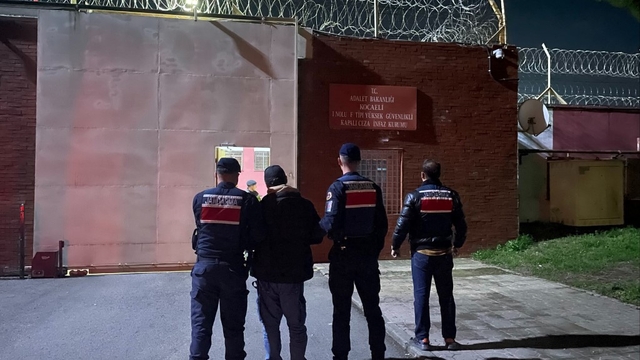 Kocaeli merkezli DEAŞ operasyonunda yakalanan zanlı tutuklandı