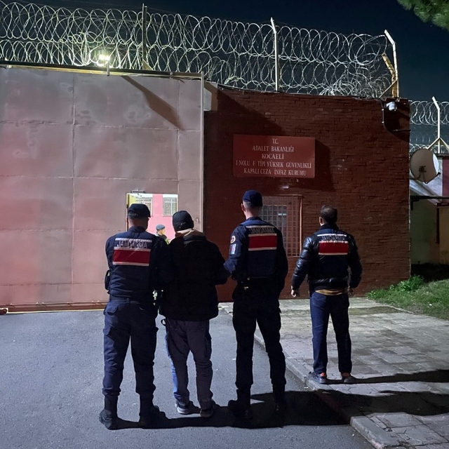 Kocaeli merkezli DEAŞ operasyonunda yakalanan zanlı tutuklandı