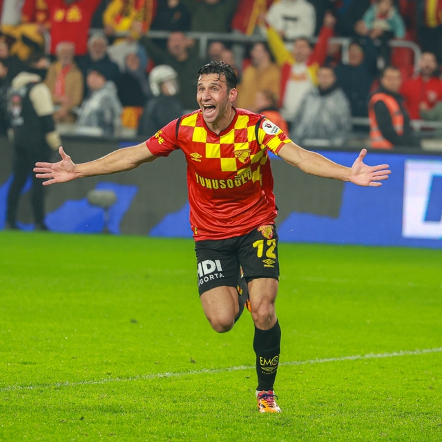 Göztepe yağmur gibi yağdı