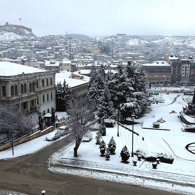 Kastamonu'da kar yağışı etkili oldu