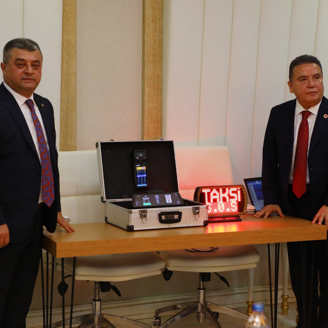 Antalya'da taksilere panik butonlu güvenlik sistemi