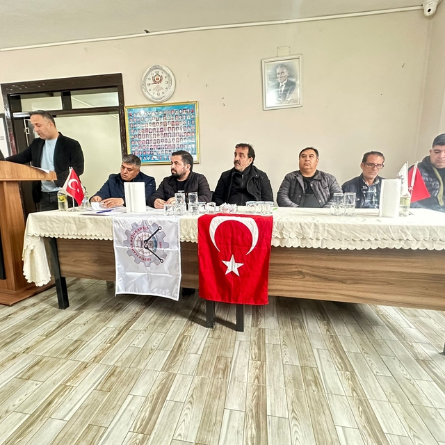 Cizre Küçük Sanayi Sitesi Yapı Kooperatifi Başkanlığına Cemal Özdemir seçil...