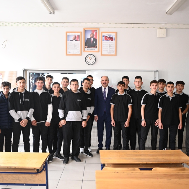 Konya'da öğrencilere eğitim desteği yapıldı