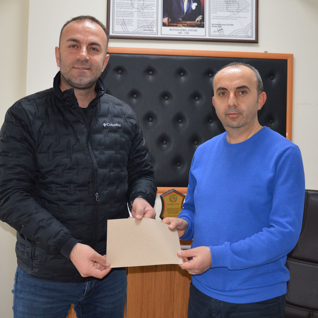 Havza'da 50 öğrenciye alışveriş çeki verildi