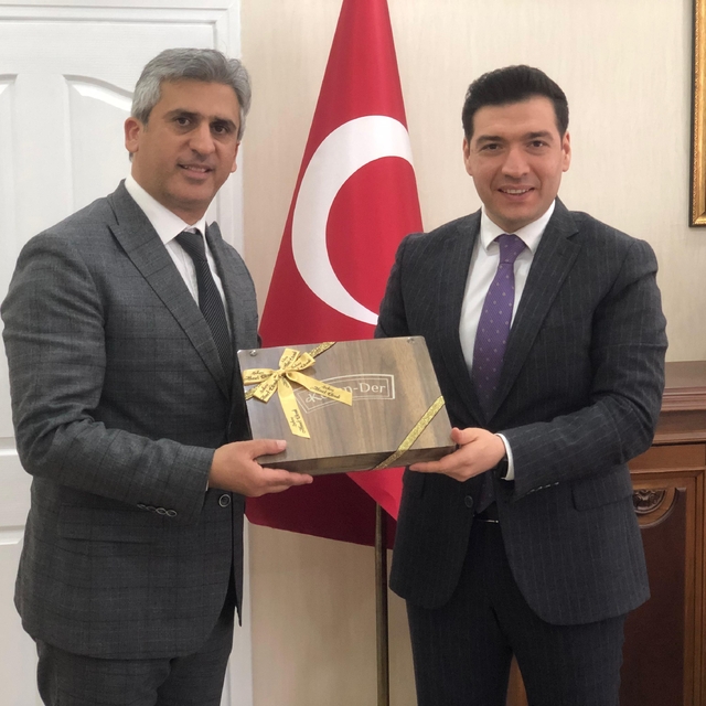 Keban'a gelen Keban-Der üyeleri ziyaretlerde bulundu