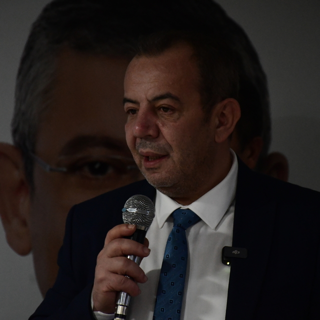 Bolu Belediye Başkanı Özcan, Düzce'de ziyaretlerde bulundu