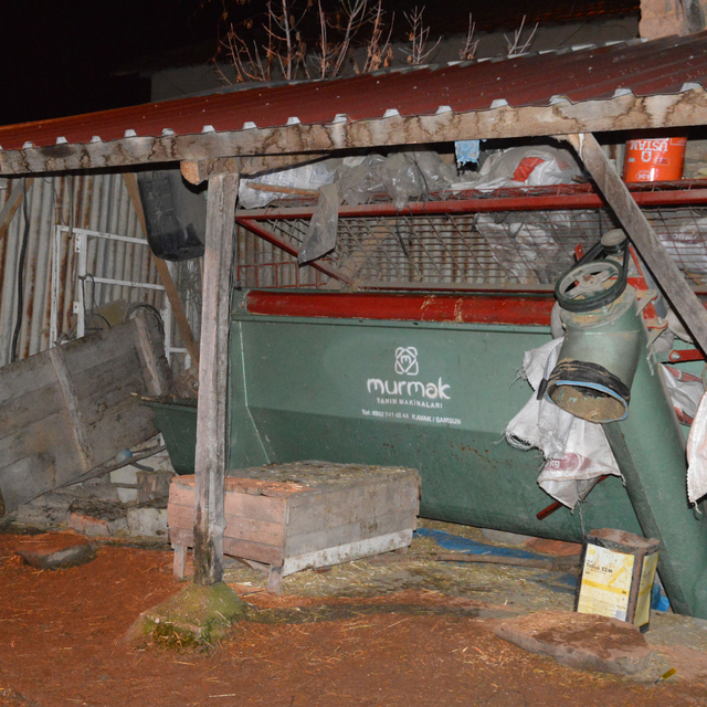 Samsun'da yem karma makinesine kapılan kişi öldü