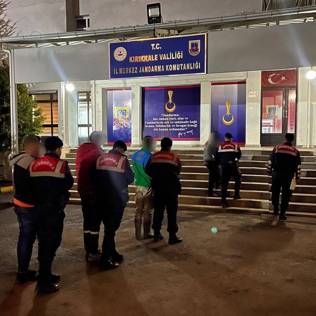 Kırıkkale'de büyükbaş hayvan hırsızlığı yapan 4 şüpheli tutuklandı