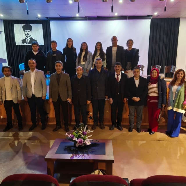 Arguvan'da türkü dinletisi düzenlendi