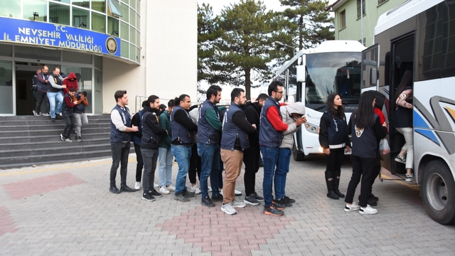 Nevşehir merkezli dolandırıcılık operasyonunda 56 şüpheli yakalandı