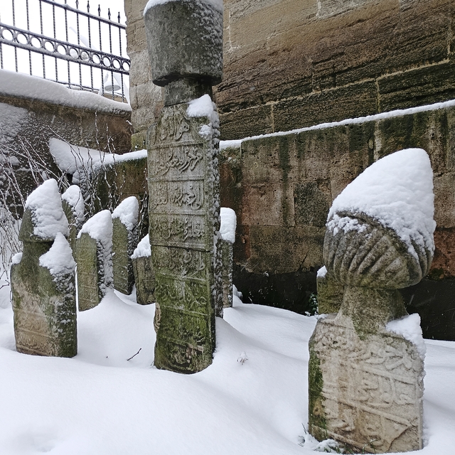 Tekirdağ'da merkezde sağanak, bazı ilçelerde kar etkili oluyor