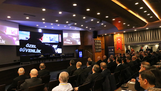 İzmir'de özel güvenlik çalıştayı başladı