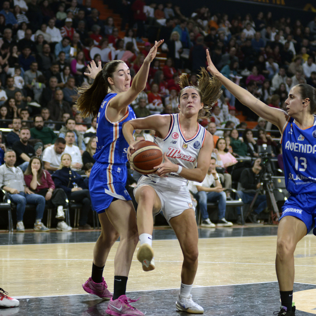 ÇBK Mersin-Avenida: 79-62