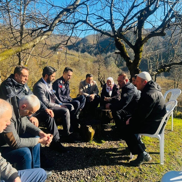 Espiye Kaymakamı Kavanoz'dan şehit annesine ve organları bağışlanan gencin...