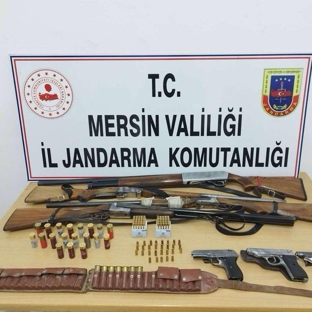 Mersin'de silah kaçakçılığı yaptığı iddia edilen zanlı yakalandı
