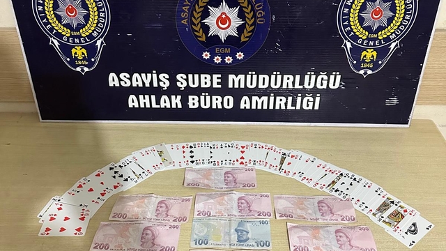 Kocaeli'de kumar oynayan 6 kişiye 55 bin 482 lira ceza verildi