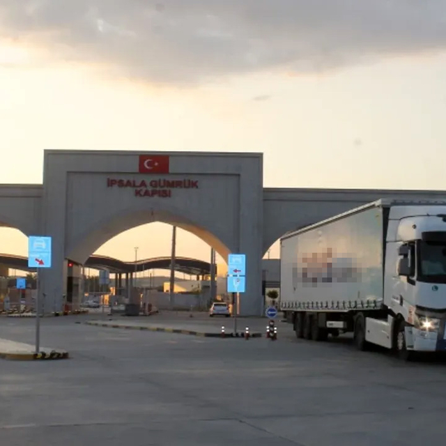 TIR dorsesinde yakalanan 2 FETÖ şüphelisi tutuklandı