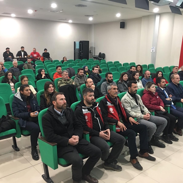 Giresun'da kar ve çığ güvenliği paneli düzenlendi