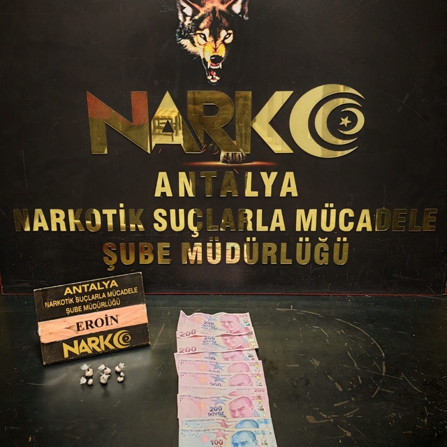Antalya'da uyuşturucu operasyonları düzenlendi