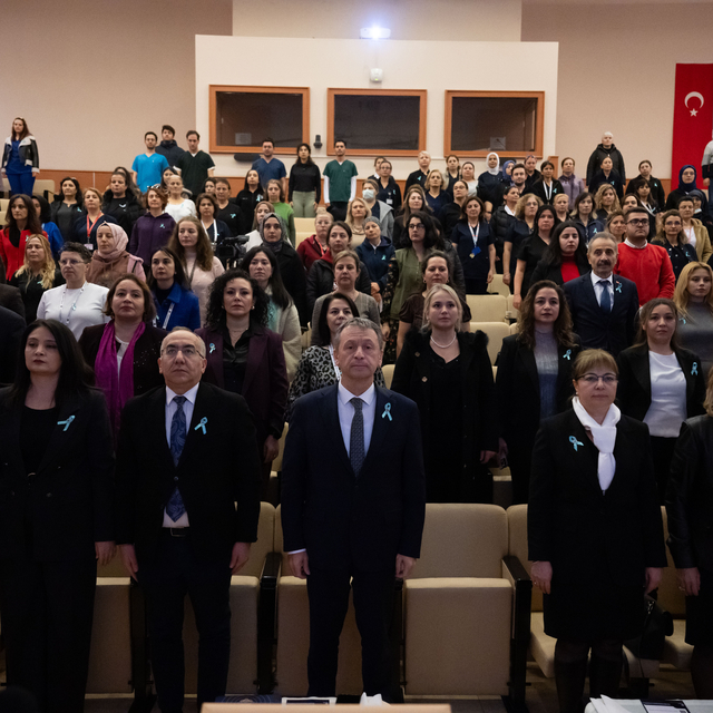 Ankara Üniversitesinde Rahim Ağzı Kanseri Farkındalık Ayı kapsamında sempoz...