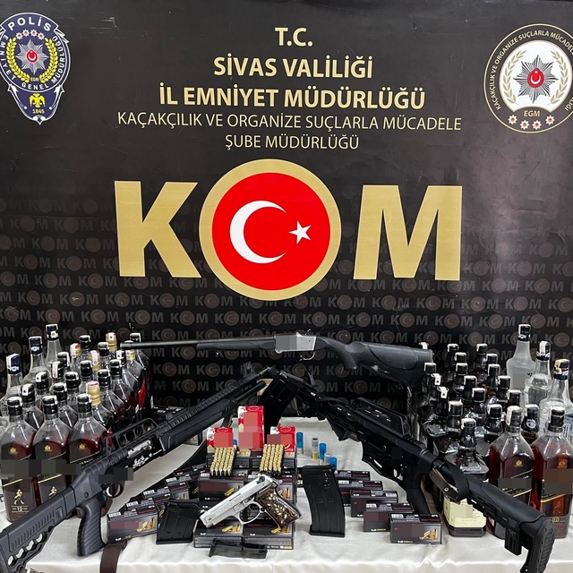 Sivas'ta 50 litre kaçak alkol ele geçirildi