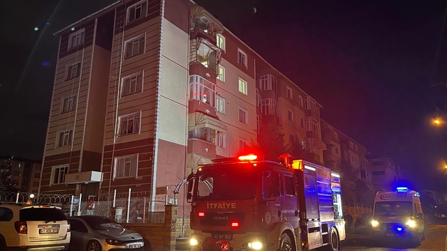 Kocaeli'de apartman dairesinde çıkan yangın söndürüldü