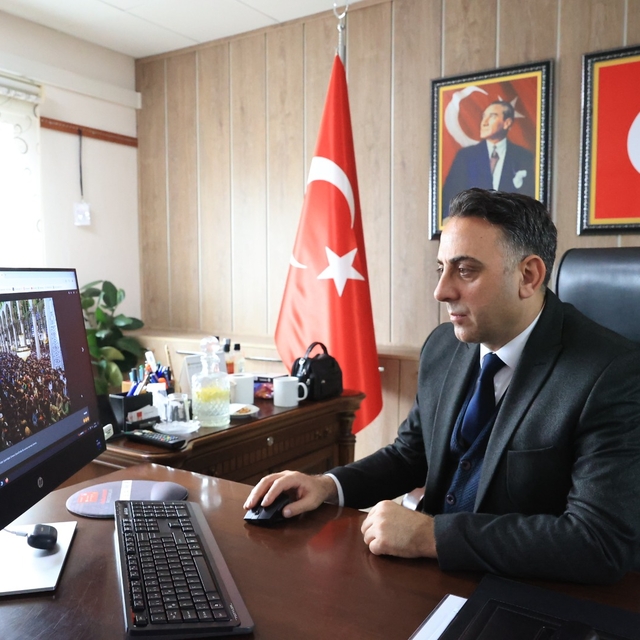 Edirne'de kurum müdürleri, AA'nın "Yılın Kareleri" oylamasına katıldı